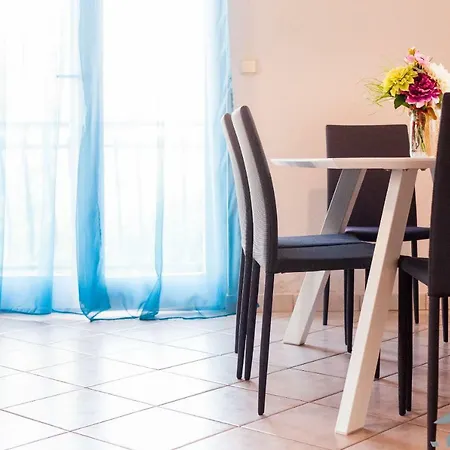 Апартаменты Spring Apartment *